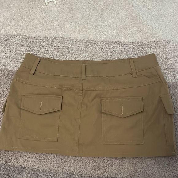 SHEIN brown mini skort - Picture 3 of 4